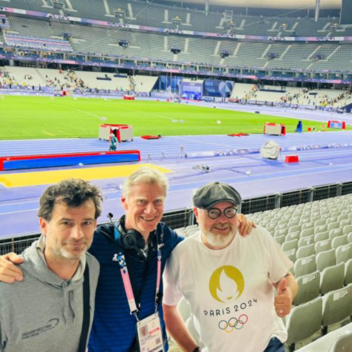 indoor_meeting_paris